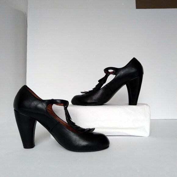 Crown Vintage Black Leather Ruffled T-Strap Baby Jane Heels Sz8 - Picture 6 of 9
